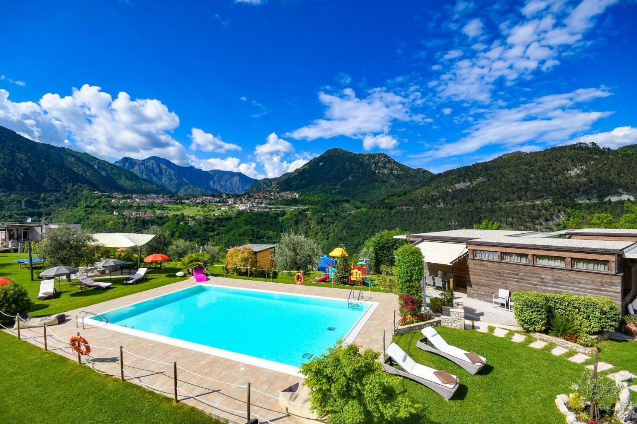 Georesort Tremosine Exterior photo